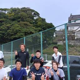 Before - Remove Fence From Group Photo