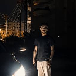 Add Gun to Photo