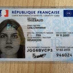Après - Modifier l'année de naissance sur carte d'identité française
