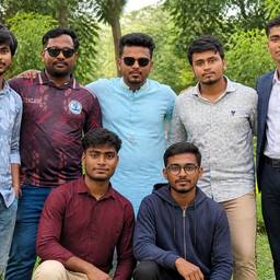8 Friends, One Photo