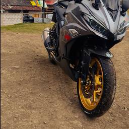 Antes - Vinilo Plateado y Dorado para Moto