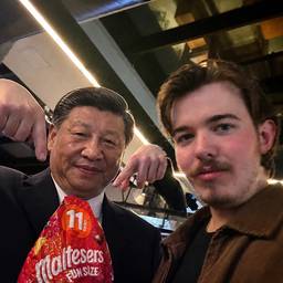 Selfie with Xi Jinping