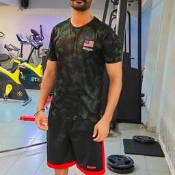 Before - 80s Retro Gym Photo