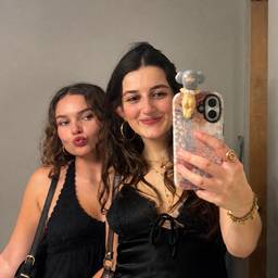 Remove Person From Group Selfie