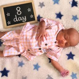 Newborn 8-Day Milestone