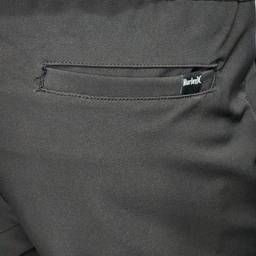 Antes - Edición de Pantalones para Catálogo de Estudio