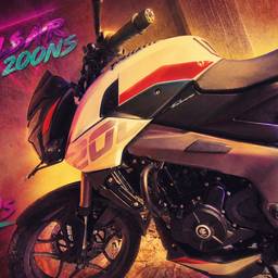 Después - Edición Retro de Moto Estilo 90s