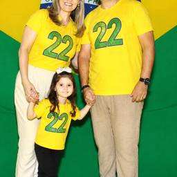Brazil Flag Family Photo