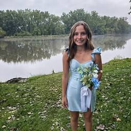 Remove One Person From Photo