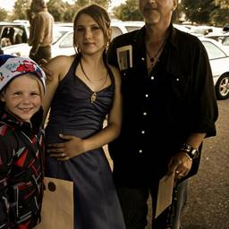 After - Add Person to Family Photo