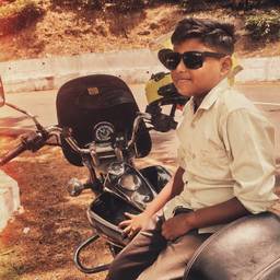 80s Vintage Photo Effect