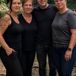 Outdoor Family Group Photo