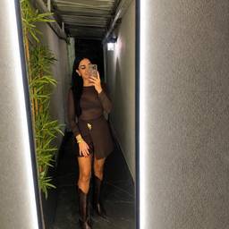 Enhanced Mirror Selfie