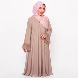 Depois - Ensaio de Estúdio com Modelo de Abaya