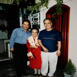 Remove Photo Frame