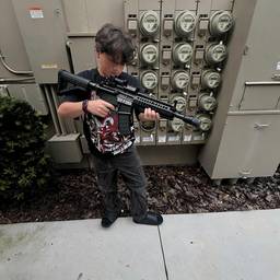 Add Gun to Photo