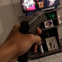 Nachher - Glock Handgesten-Bearbeitung