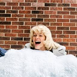 Colorize Kids in Snow