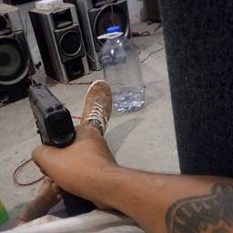 Add Gun to Photo