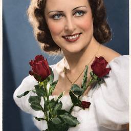 Antes - Retrato Vintage Glamour com Rosa