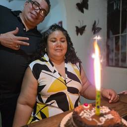 Antes - Edición de cumpleaños con ramo en tonos pastel