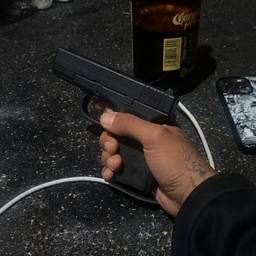Gun in Hand Edit