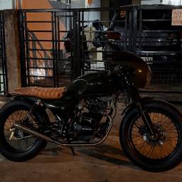 Depois - Edição de Postura de Motocicleta