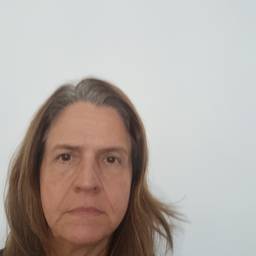 Vorher - Haar-Makeover in Aschblond
