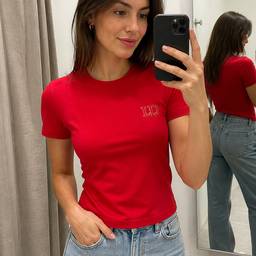 Fitting Room Model Photo