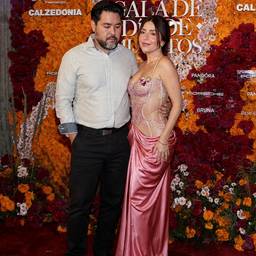 Vogue Gala Couple Swap