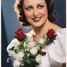 Depois - Retrato Vintage Glamour com Rosa
