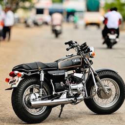 Après - Modification de Roue Large pour Moto
