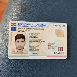 Nachher - Namensänderung auf italienischer ID-Karte