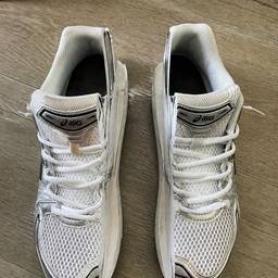 Sneaker Cut Effect