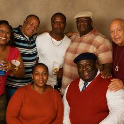 Family Group Photo Merge