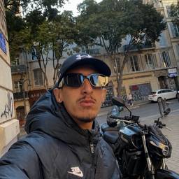 Depois - Adicionar Moto a uma Foto