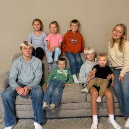 After - Add Person to Family Photo