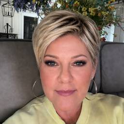 Try On Hairstyle AI