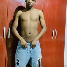 After - Subtle Natural Abs Edit