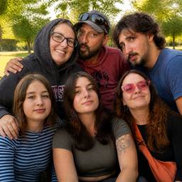 Family Portrait Composer
