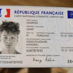 Après - Carte nationale d'identité française