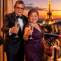 Depois - Foto de Aniversário Romântica em Paris