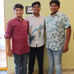 Avant - Titre Joyeux Anniversaire en Telugu
