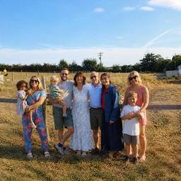 Add People to Group Photo