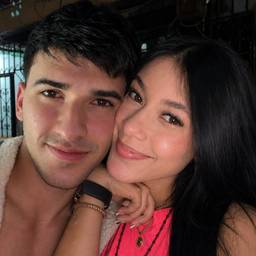 Create Couple Photo AI