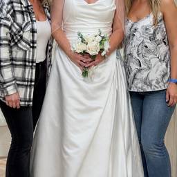 Bride Group Photo Merge