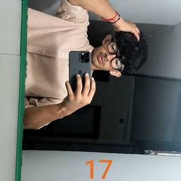 Depois - Correção de tinta em selfie no espelho