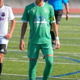 Después - Foto de fútbol sin marca de agua
