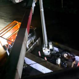 After - Ultra HD Night Crane Site