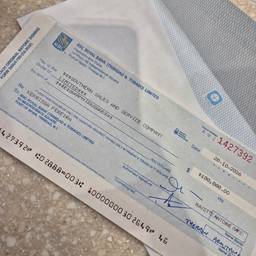 Après - Modifier la date et le montant du chèque
